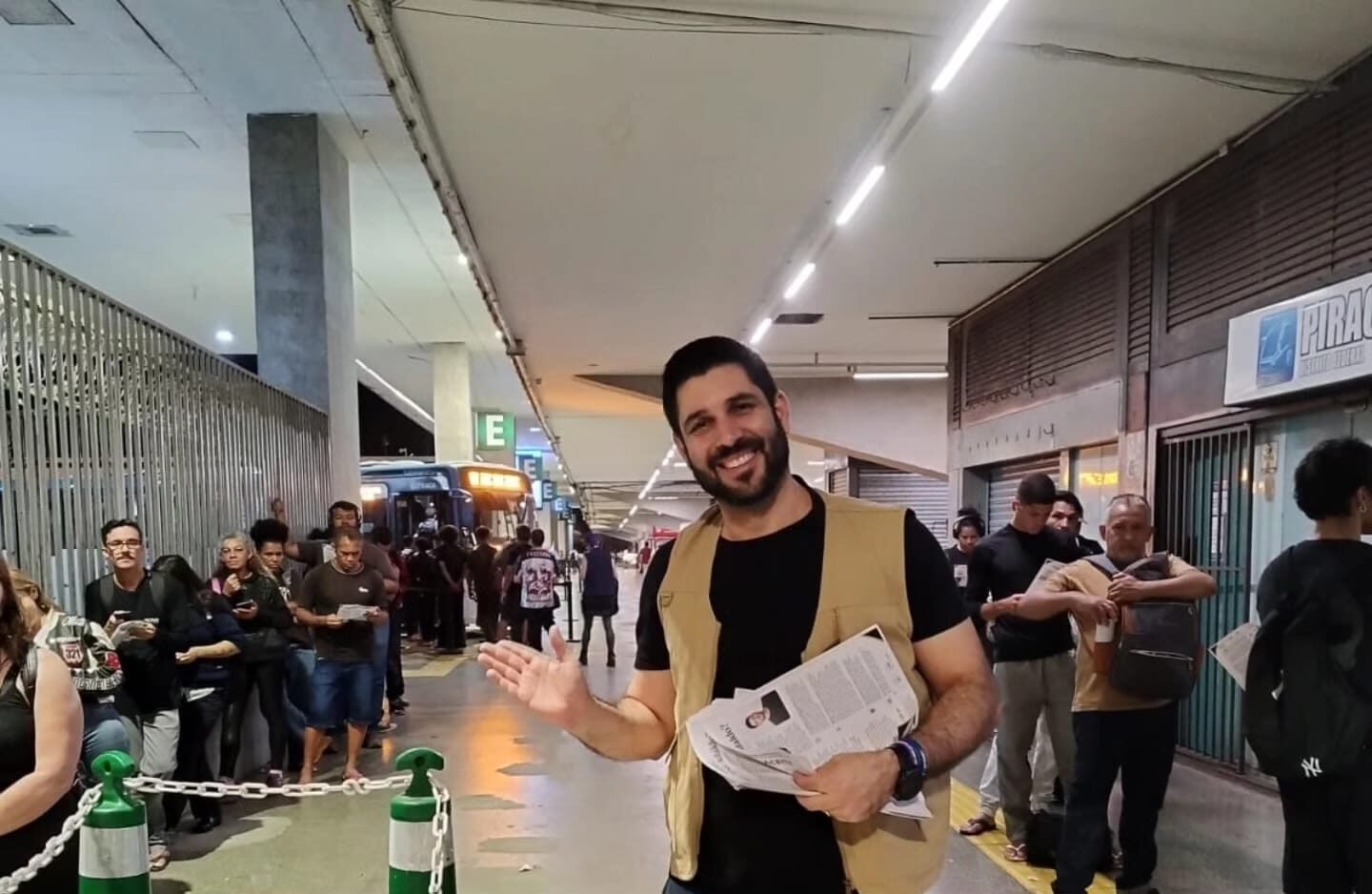 Às 00h01, Tiago 360 inicia campanha na Rodoviária, ao lado do povo